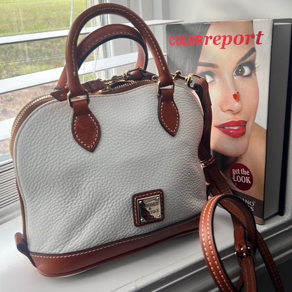 Like New Dooney & Bourke Bag “ worn only once” - Picture 6 of 8